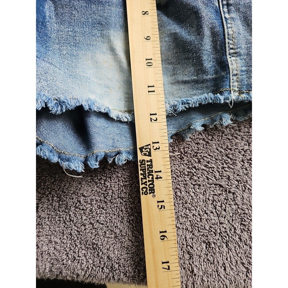 SHEIN Women's Size 6 Medium Cutoff Distressed Mid Rise Stretch Jean Shorts - Picture 6 of 7
